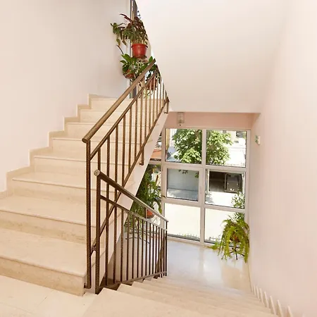 Kirov Πανσιόν