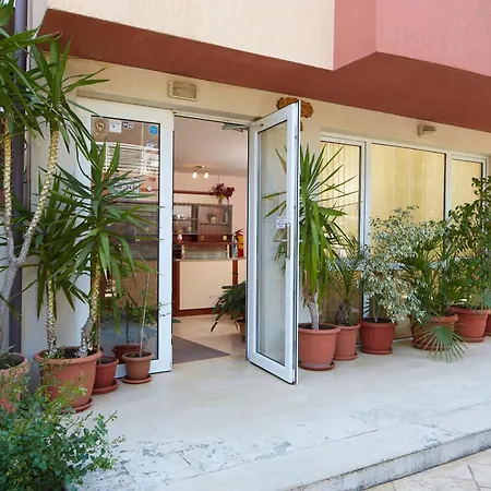 Πανσιόν Kirov