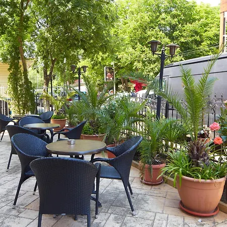 Kirov 4* Ράβντα