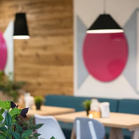 Kirov 4* Ράβντα