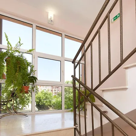 Gasthuis Kirov 4*